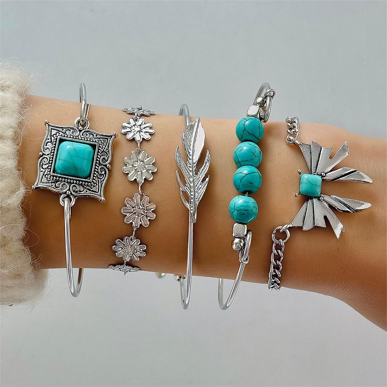 Turquoise Leaf Bracelet Bow